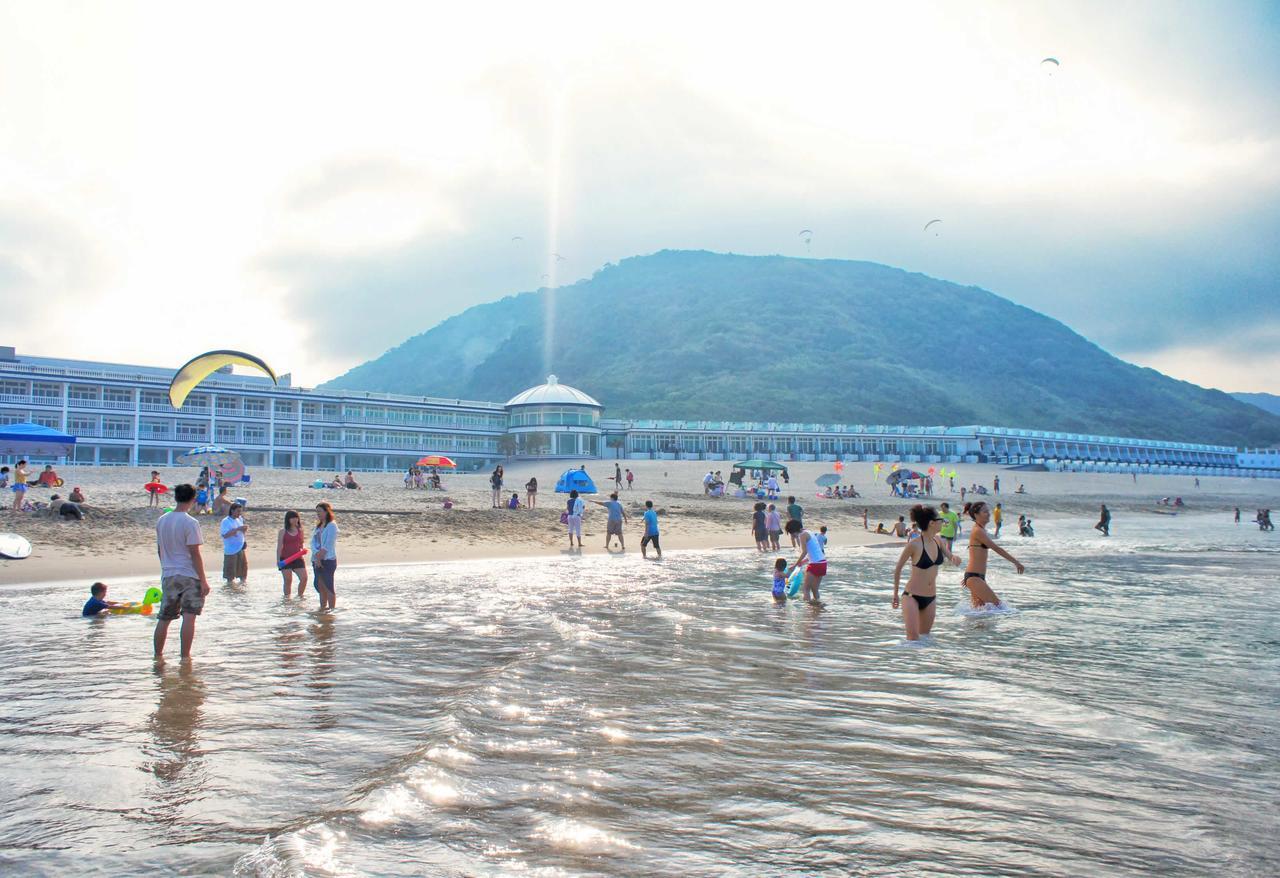 White House Hot Spring Beach Resort Wanli Extérieur photo