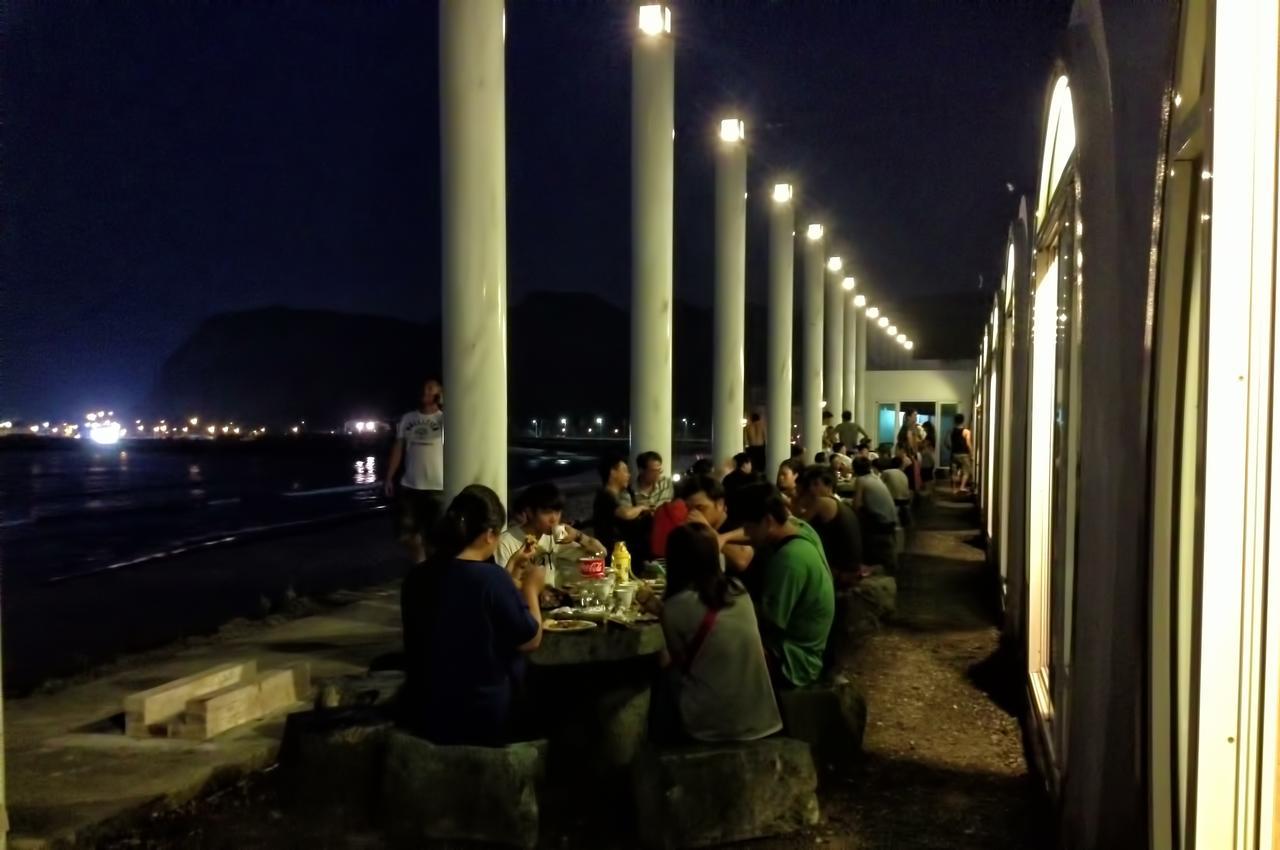 White House Hot Spring Beach Resort Wanli Extérieur photo