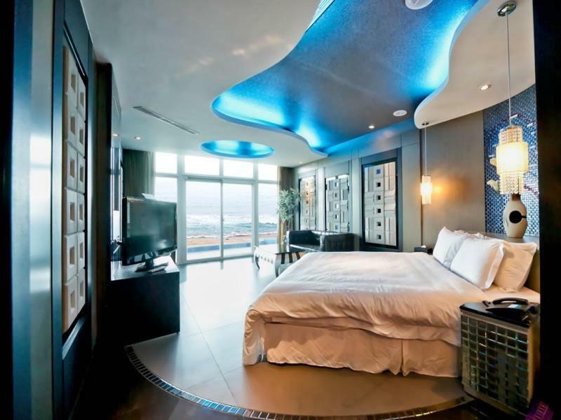 White House Hot Spring Beach Resort Wanli Extérieur photo